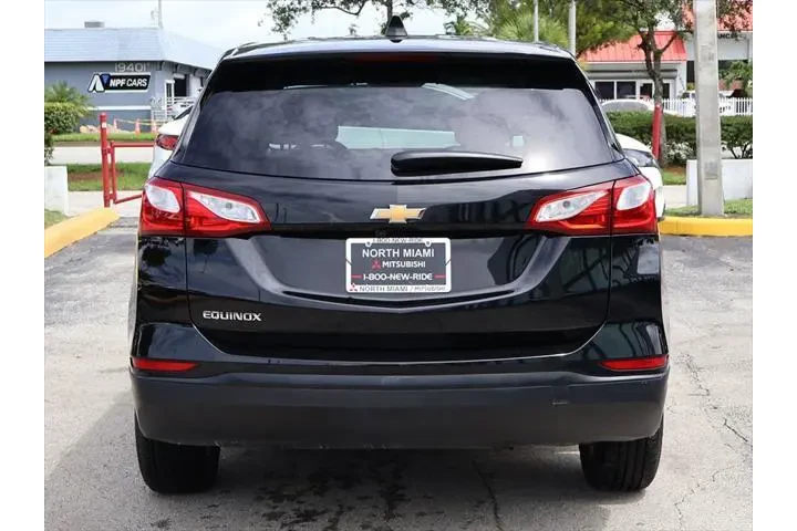 $14490 : Chevrolet Equinox 2021 LS 4d image 10