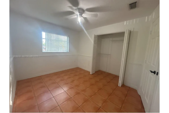 $2700 : Residential Rental image 10
