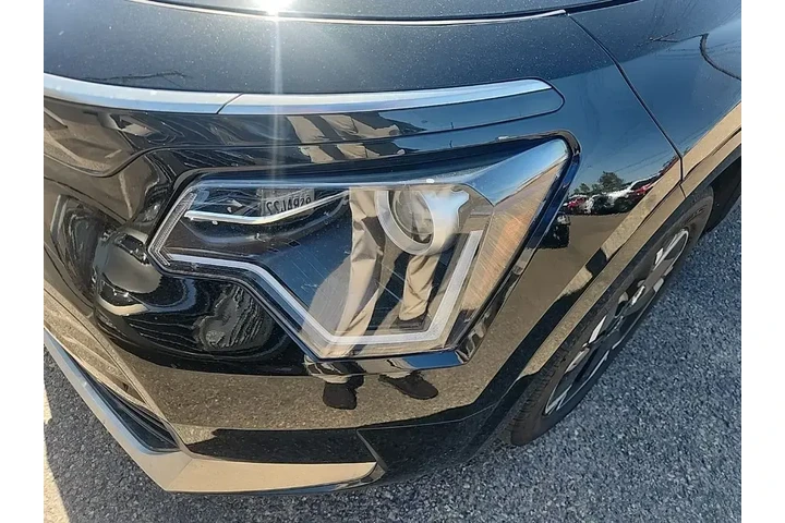 $26991 : Kia Niro EV 2025 Wind 4dr Cr image 2