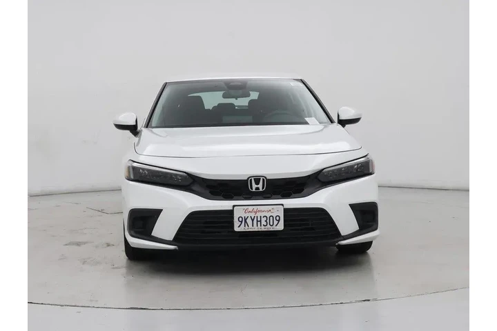 $24998 : Honda Civic 2024 LX 4dr Hatc image 5