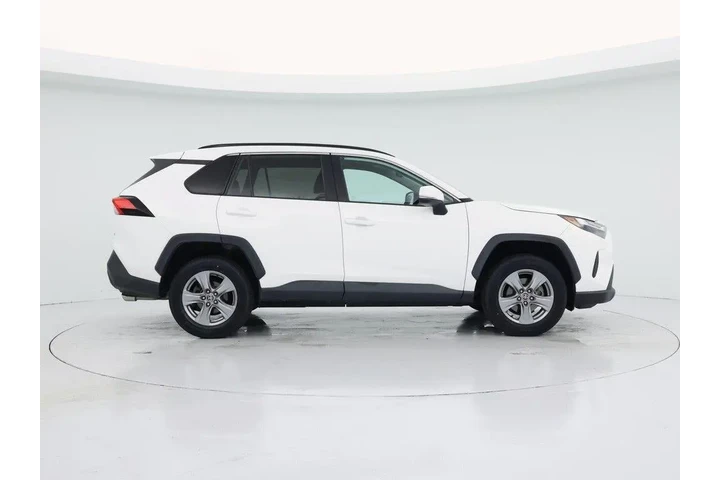 $22998 : Toyota RAV4 2022 XLE 4dr SUV image 7