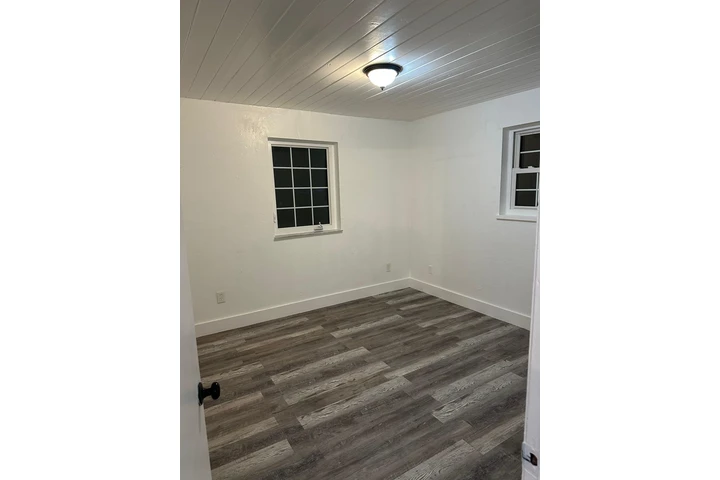 $2500 : Se renta Casa Homestead image 5