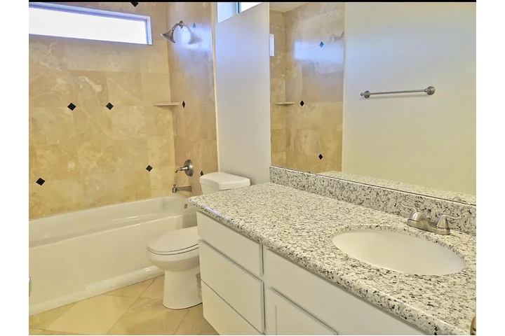 $900 : ¡¡¡Dúplex nuevo reformado!!! image 6