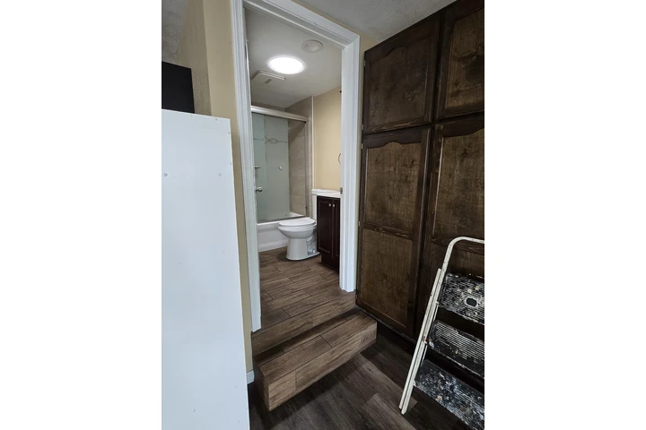 $1700 : Inglewood Studio de Renta image 3