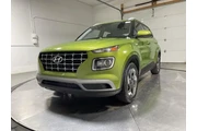 $16500 : Hyundai VENUE 2023 SEL 4dr C thumbnail