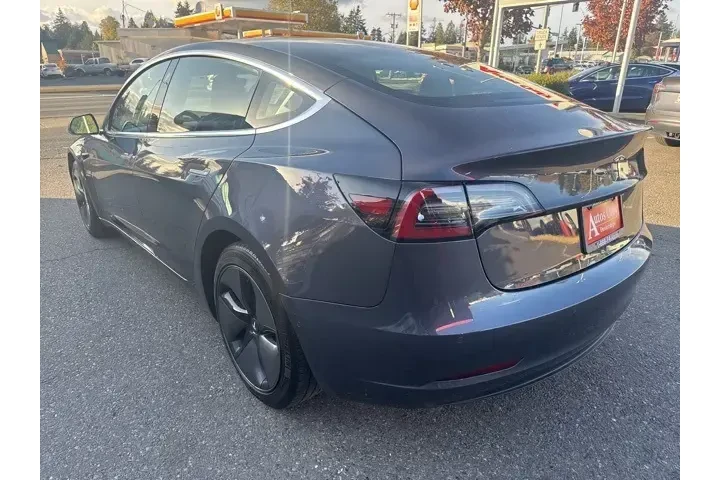 $18999 : Tesla Model 3 2018 Mid Range image 7