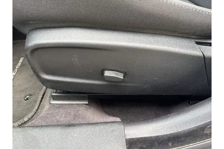 $15410 : Dodge Charger 2017 SE 4dr Se image 6