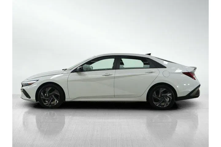 $24998 : Hyundai ELANTRA Hybrid 2025 image 2