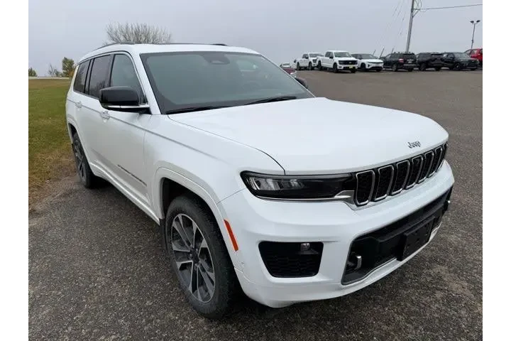 $37595 : Jeep Grand Cherokee L 2023 4 image 4