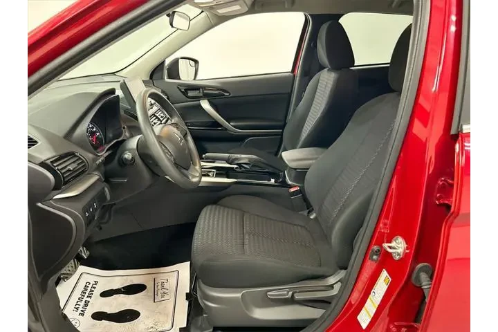 $22990 : Mitsubishi Eclipse Cross 202 image 9