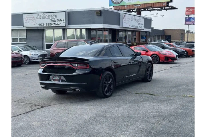 $18750 : 2020 Charger SXT image 5