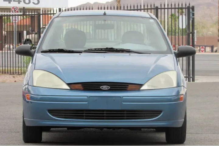 $4995 : 2001 Focus LX image 3