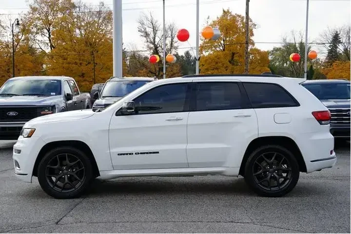 Jeep Grand Cherokee 2019 4x4 image 4
