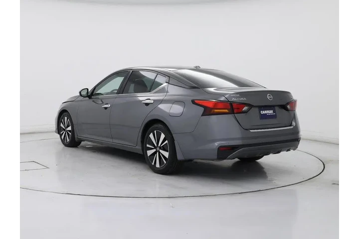 $21998 : Nissan Altima 2022 2.5 SV 4d image 2