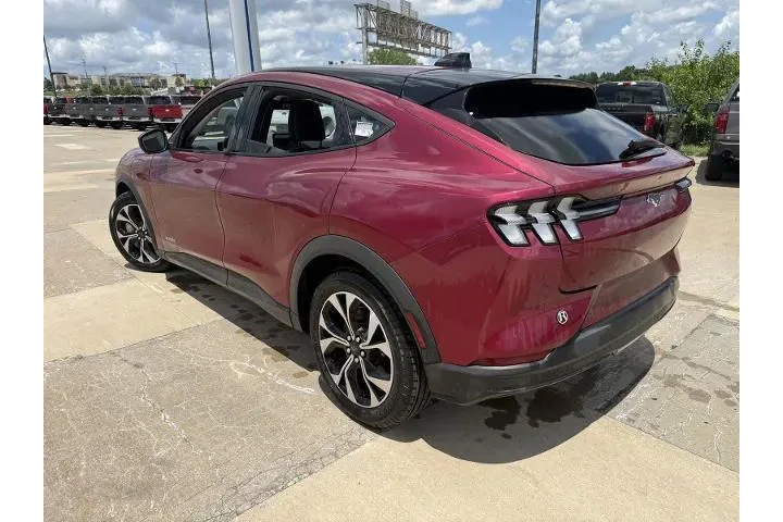 $29000 : Ford Mustang Mach-E 2025 Sel image 7