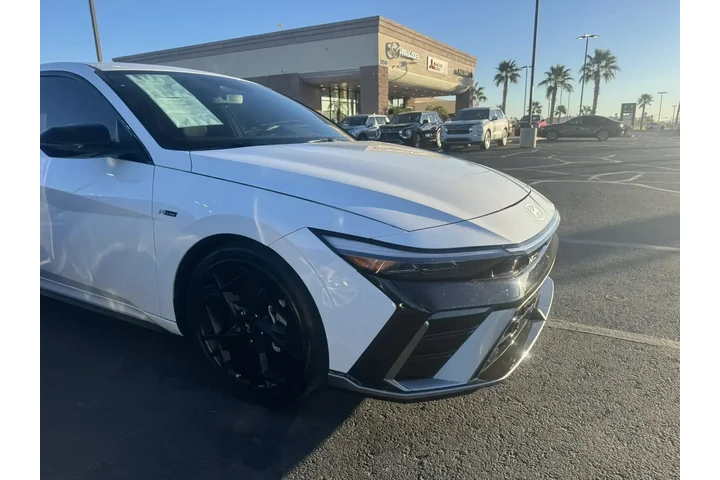 $25999 : Hyundai ELANTRA 2025 N Line image 4