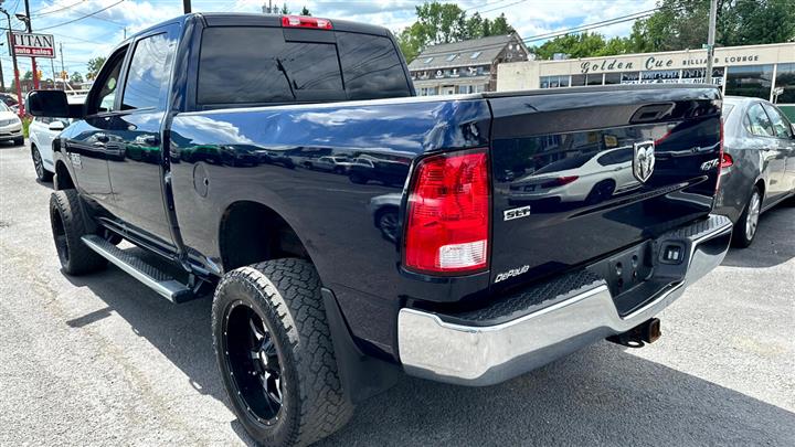 $29995 : 2015 RAM 2500 image 4