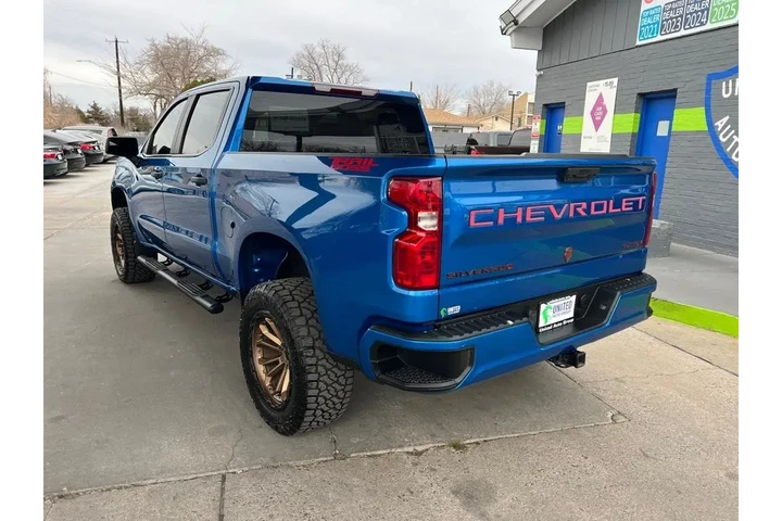 2022 Silverado 1500 Custom Cr image 7