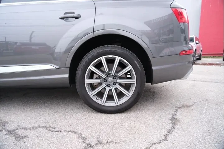$25000 : 2018 Q7 Quattro 3.0T Prestige image 7