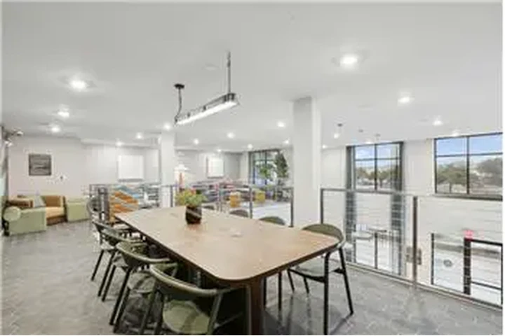 $2292 : Rental property with 2 bedro image 7