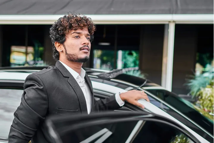 Best Private Car and Driver image 1