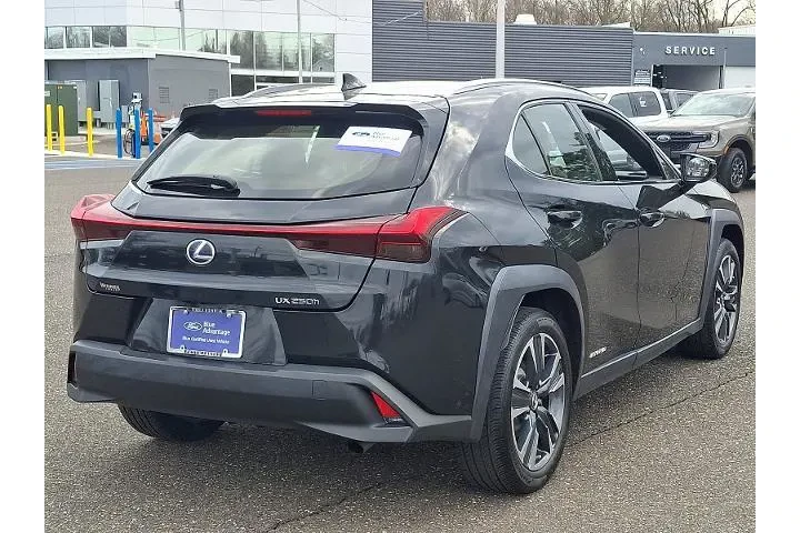 $22398 : Lexus UX 250h 2020 AWD 4dr C image 6