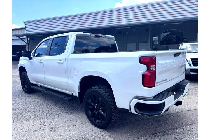 2021 Silverado 1500 RST image 5