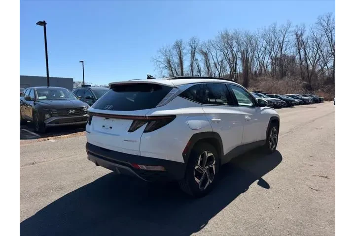 $27900 : Hyundai TUCSON Plug-in Hybri image 3