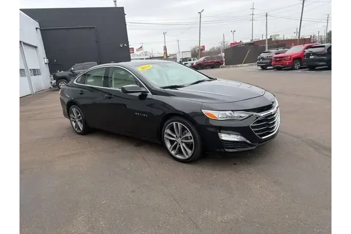 $23980 : Chevrolet Malibu 2024 LT 4dr image 1