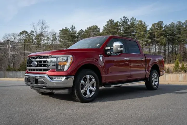 $38741 : Ford F-150 2021 4x4 XL 4dr S image 3