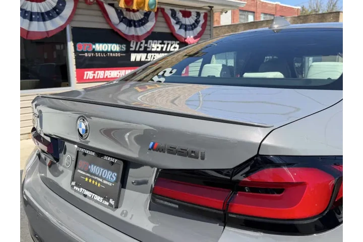 $54999 : 2022 BMW 5 Series M550i xDrive image 10