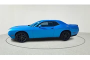 $22404 : Dodge Challenger 2023 SXT 2d thumbnail