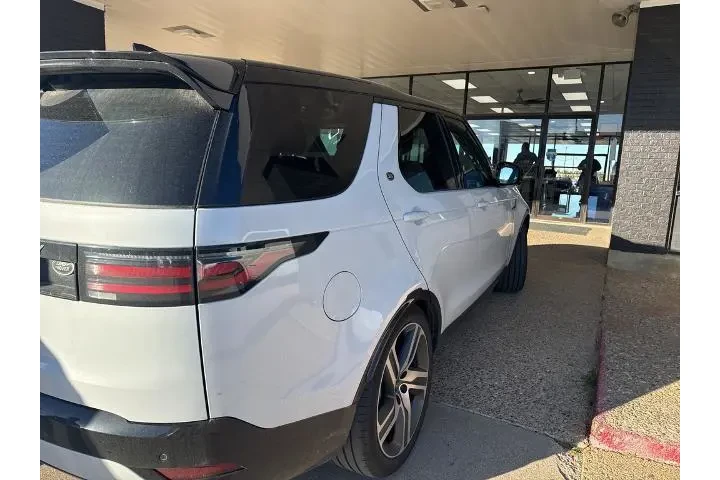 $38627 : Land Rover Discovery 2023 AW image 5