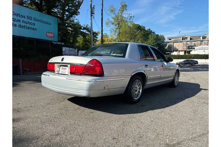 2002 Grand Marquis GS image 7