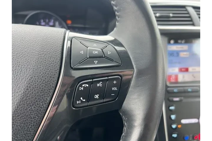 $15975 : Ford Explorer 2019 AWD Limit image 10