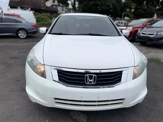 $8900 : 2010 HONDA ACCORD2010 HONDA A image 4