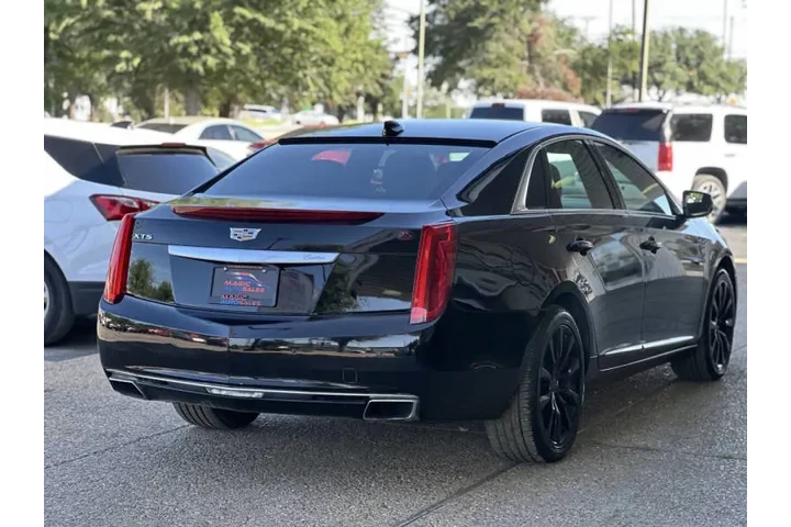 $18499 : 2017 XTS Luxury image 9