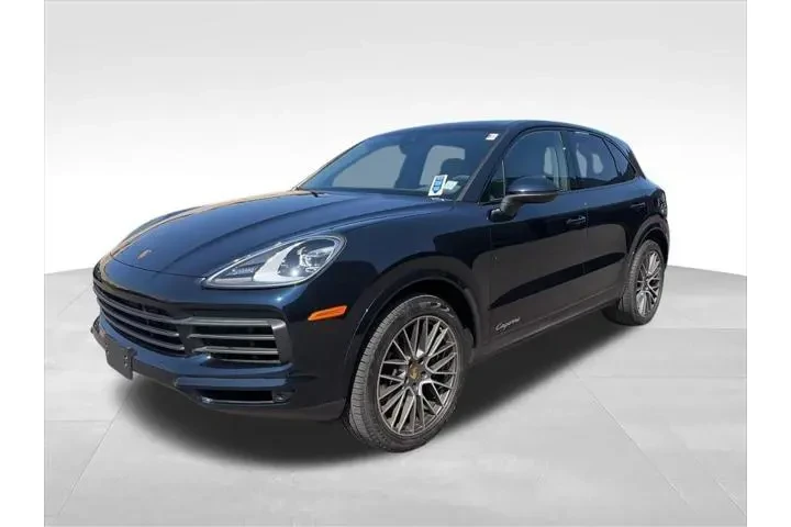 $60 : Porsche Cayenne 2023 AWD Pla image 3