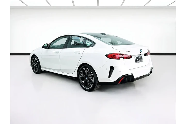 $32845 : BMW 2 Series 2025 AWD 228 xD image 7