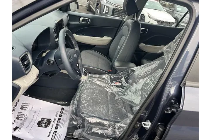 $16035 : Hyundai VENUE 2021 Denim 4dr image 9