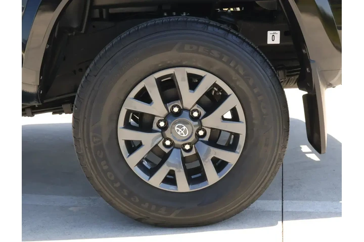 $34988 : Toyota Tacoma 2023 4x2 TRD O image 9