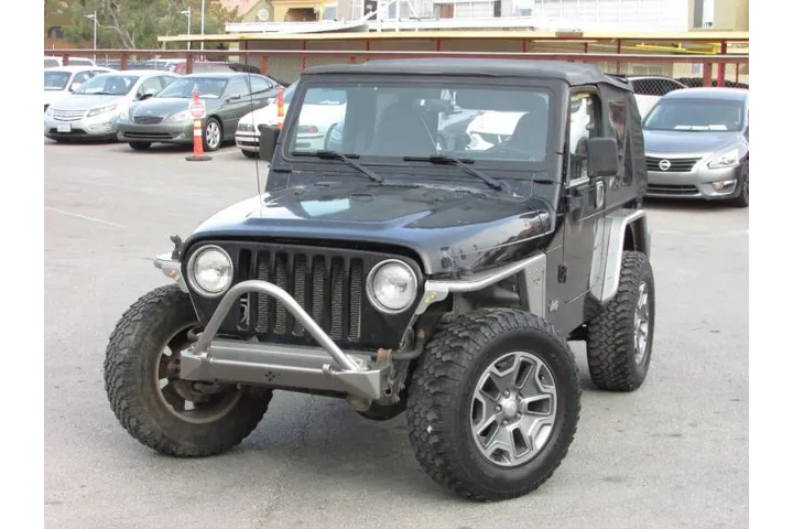 $7995 : 2000 Wrangler Sport image 3