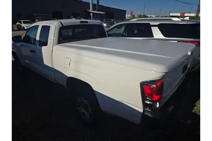 $22763 : Toyota Tacoma 2021 4x2 SR5 4 image 2