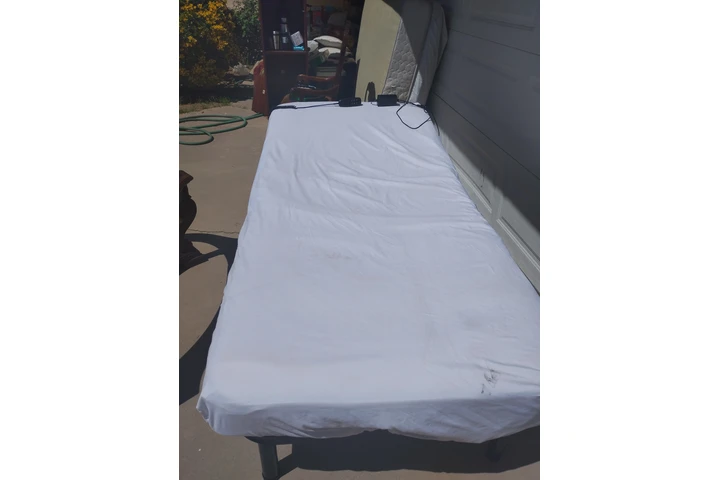 $2500 : Vendo cama twin de Hospital image 3
