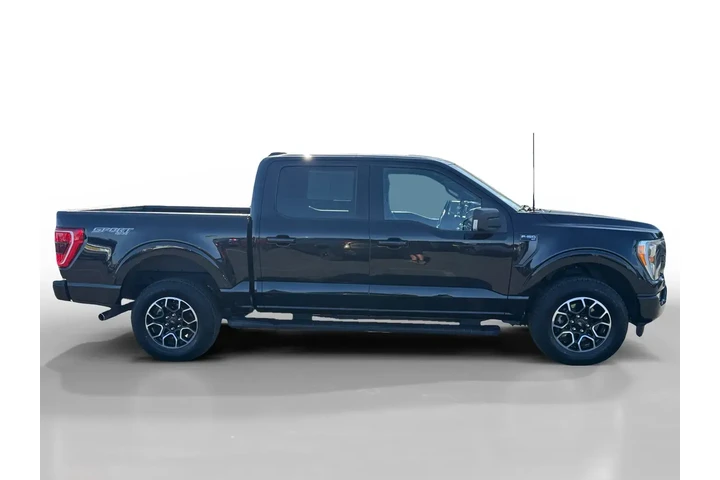 $37902 : Ford F-150 2023 4x4 XLT 4dr image 6