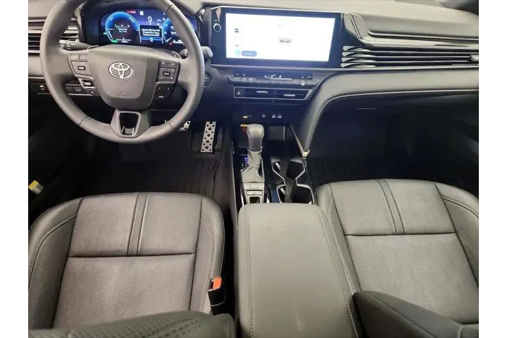 $35998 : Toyota Camry 2025 AWD XSE 4d image 9