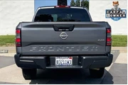 $28985 : Nissan Frontier 2024 4x4 S 4 thumbnail