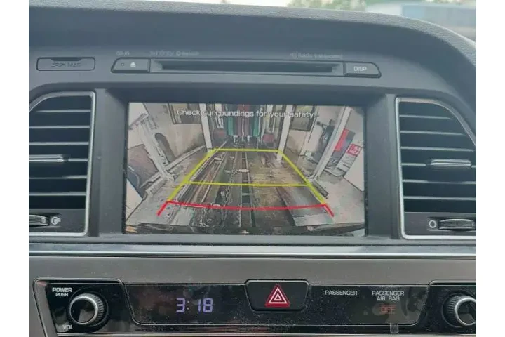 2017 HYUNDAI SONATA2017 HYUND image 9