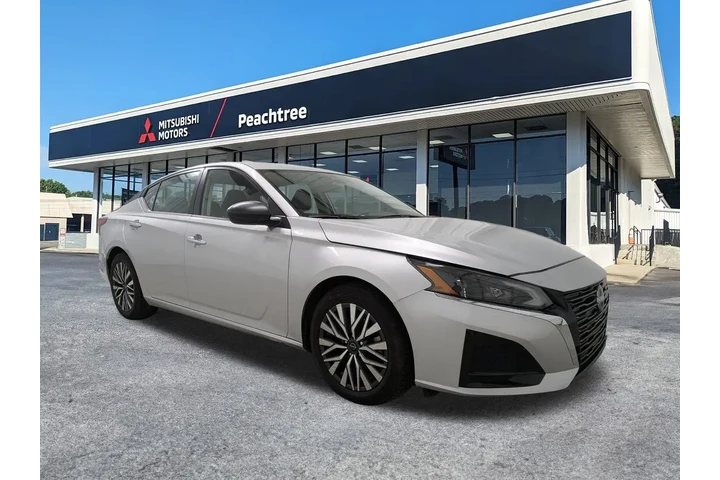 $21897 : Nissan Altima 2024 2.5 SV 4d image 1