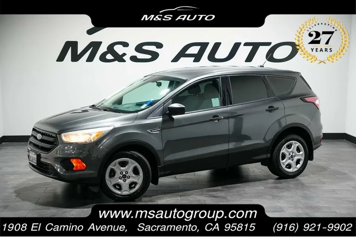 $9491 : 2017 Escape image 1